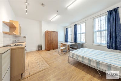 Studio available for rent  Main Photo
