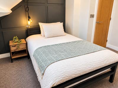 LAST ONE! Double Ensuite Room in Stapleford Main Photo