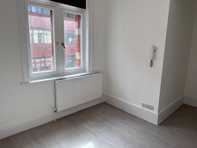 Brand Newly Refurbished Room Inclusive Of Bills Main Photo