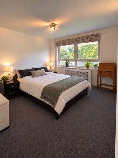 Large King Room | Garden | Private Entrance Main Photo