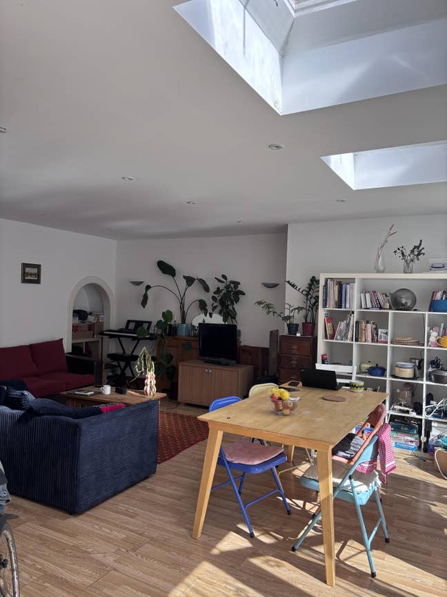 Double room in a friendly flat in Herne Hill Main Photo