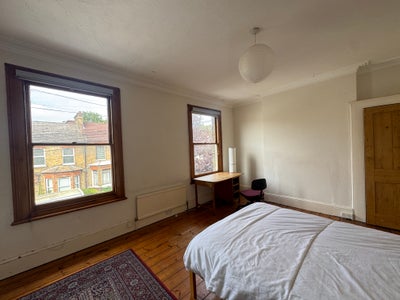 Beautiful Victorian flat near Telegraph Hill park Main Photo