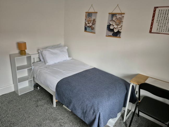 4b3b house easy get to Durham university  Main Photo
