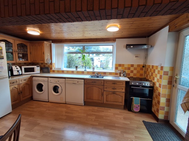 Female house share Main Photo