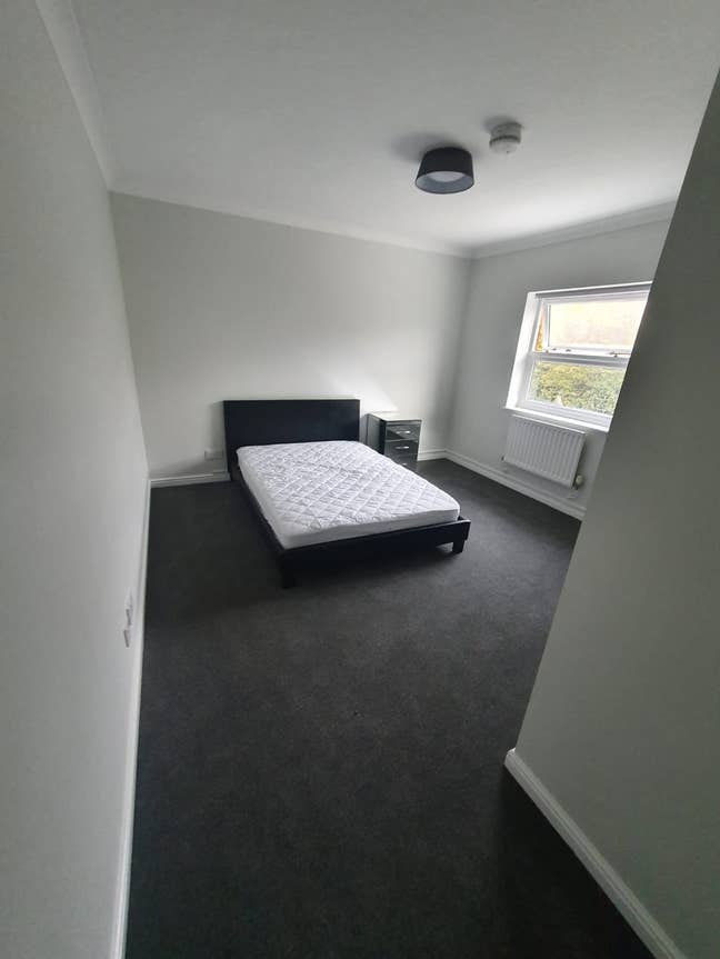 Various Double rooms in Modern HMO CB4 (8CF) Main Photo