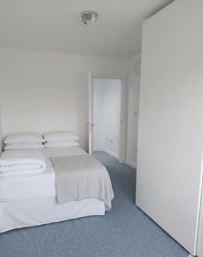 Furnished 1-bedroom flat to rent-Burnt Oak (HA8) Main Photo