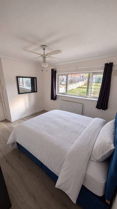 Spacious double room in Croydon (new Addington) Main Photo
