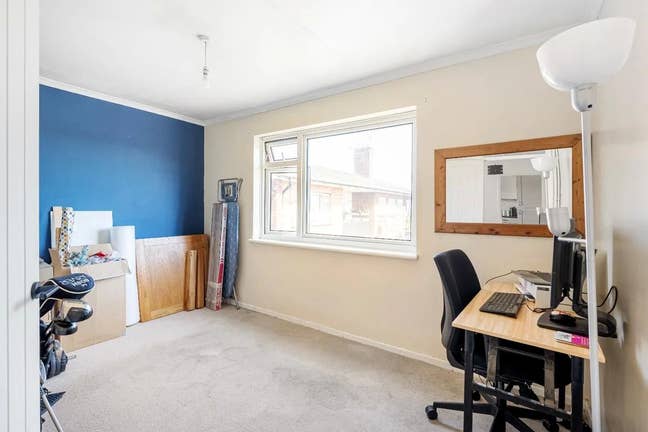 Double bedroom to let in Dartford (2 bed flat) Main Photo