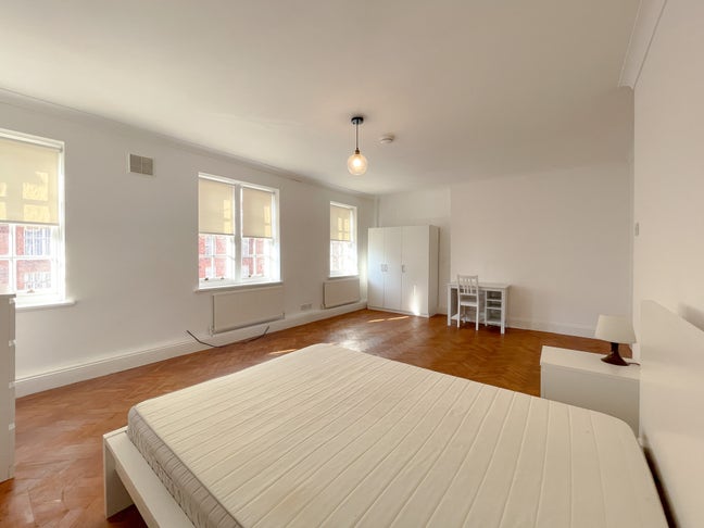 Big Doubleroom in Kentish Town Main Photo