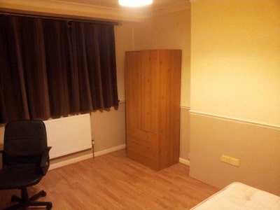 4 Bed House to Let Group of 4 Students/Shareres Main Photo