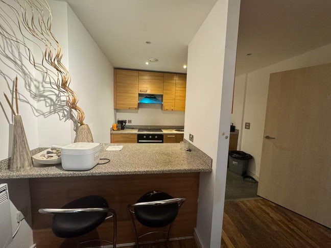 Oxford Road ensuite room sublet 1 month Main Photo