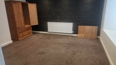 Large Double Room Available Immediately Main Photo