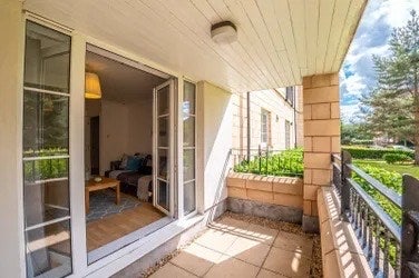 En-suite room in a two bed flat  Main Photo