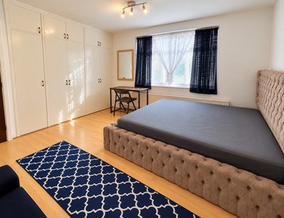 Large Double Room to let in Hendon near MDX Uni Main Photo