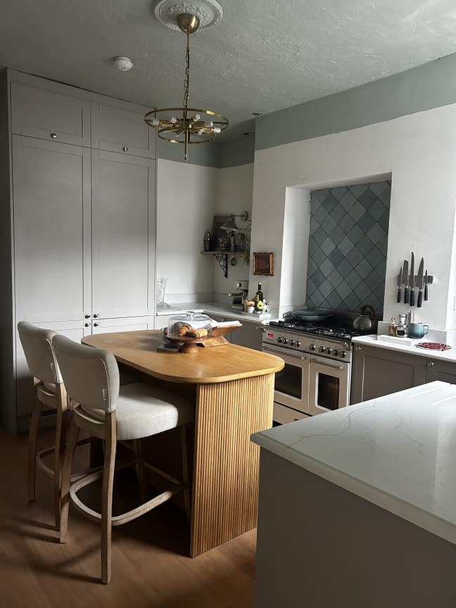 Beautiful Room in Newly Renovated Period Property Main Photo