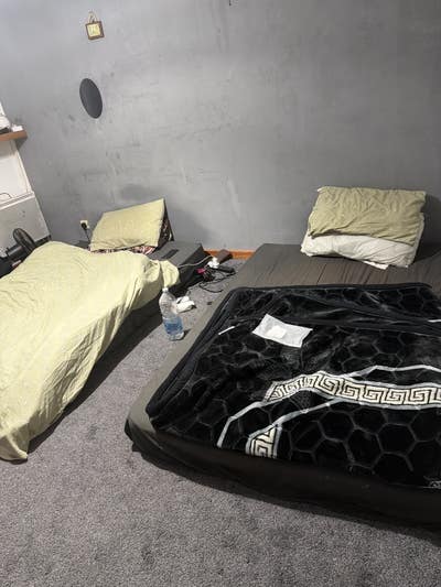 2 Rooms available in a shared house  Main Photo