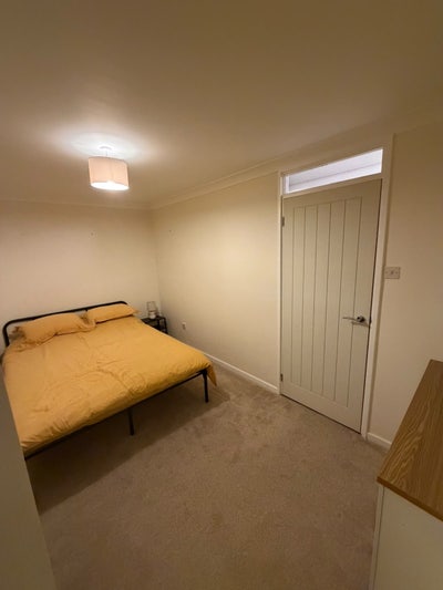 One double room in shared flat Main Photo