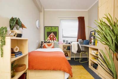 William Murdoch Room for one year. Main Photo