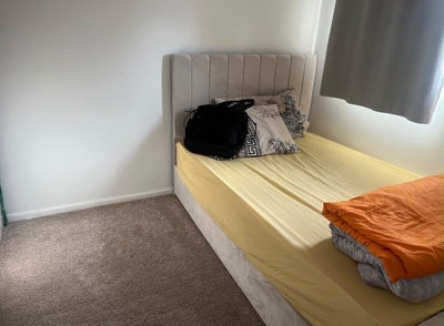 Room for Rent Main Photo