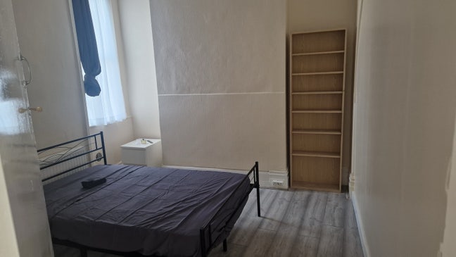 1 Double Rooms for Rent Main Photo