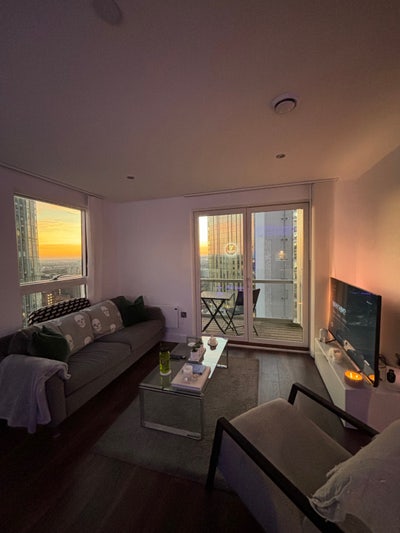 MCR City centre flat - King Room to rent !  Main Photo