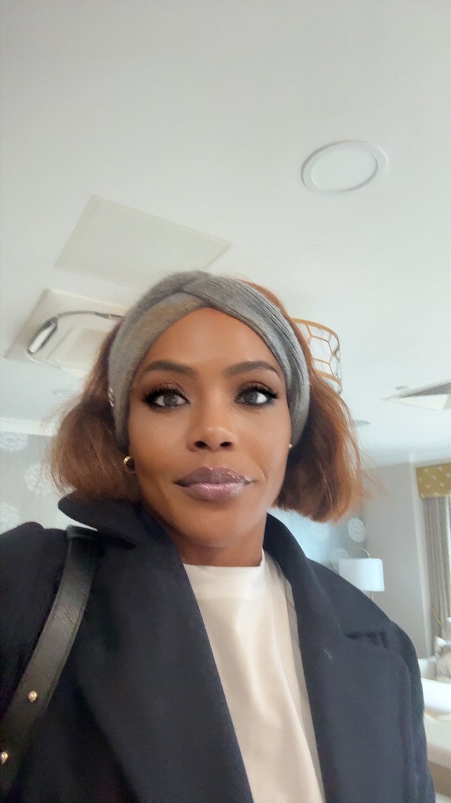 42 year old Female seeks a single or double room Main Photo