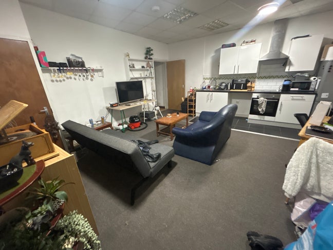 Student room to rent Main Photo