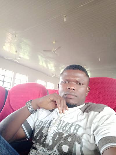 Student Male seeks a single or double room Main Photo