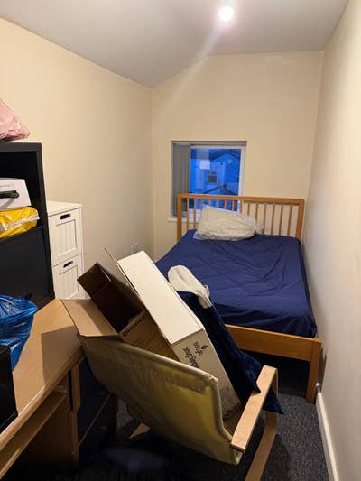 Room for Rent  Main Photo