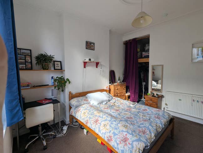 Furnished double room in central location  Main Photo