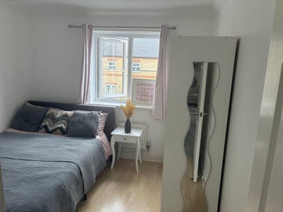 Bright, Spacious, Modern Double Room  Main Photo