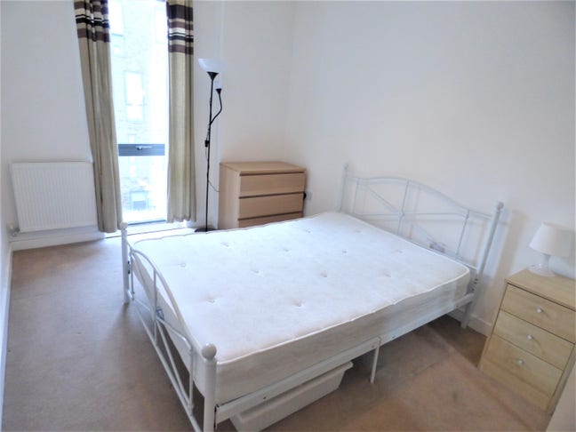 One bedroom flat with balcony E1  Main Photo