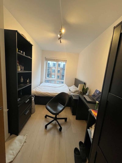 Furnished room for rent in Beaufort Park Colindale Main Photo