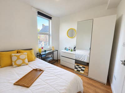 🌟Big room private bathroom and Cozy room NW10🌟 Main Photo