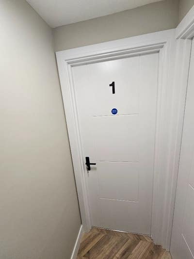 Studio Room Available – Thumpers HP2  Main Photo