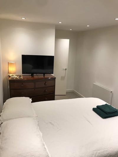 SUBLET available now - 18th Sept - 27th September Main Photo