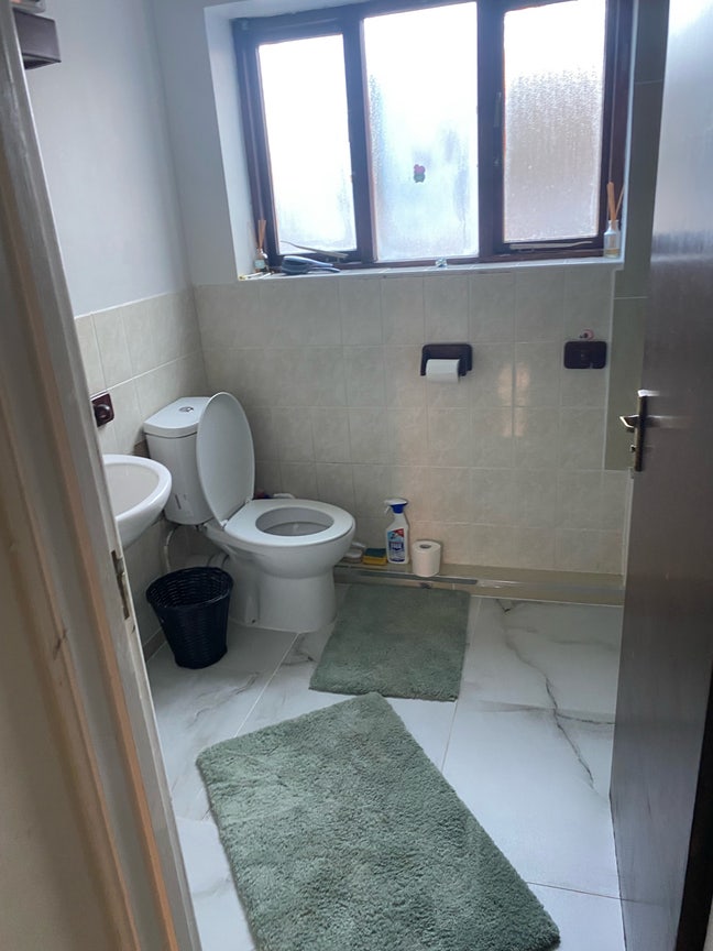 Double room to rent Main Photo