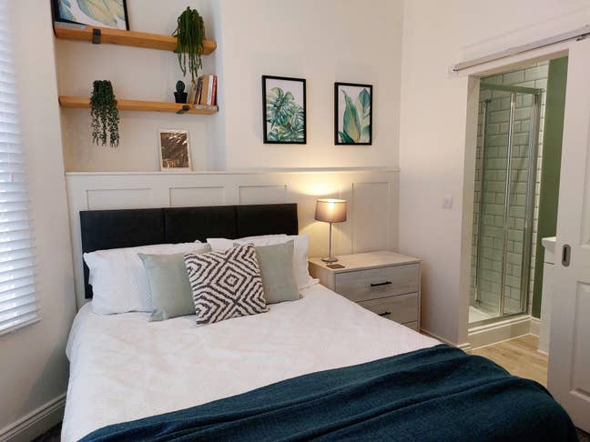 ✨ 2 Stylish Ensuite Rooms Available Main Photo