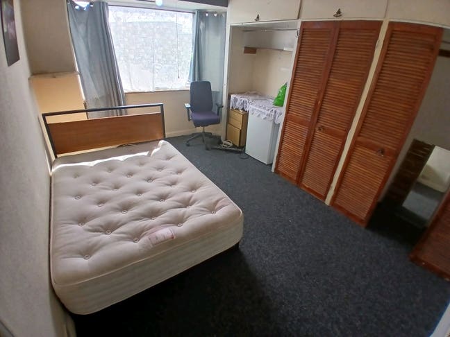 Double Room with All Bills inc. in Mitcham Main Photo