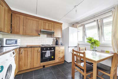 🌳Three Clean Large Rooms Near Battesea Park🌳 Main Photo