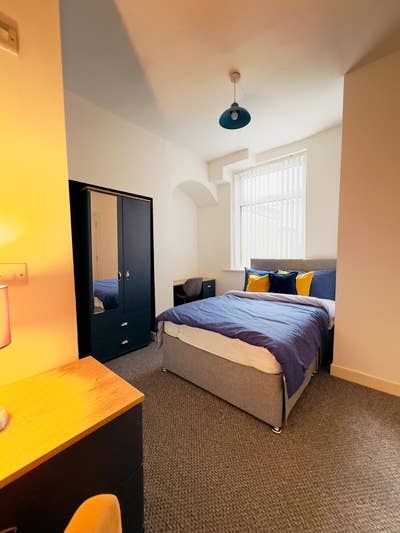 Ensuite Double Room in Lyndhurst Road, BB10 Main Photo