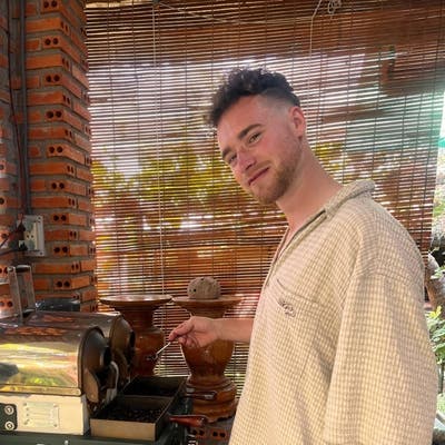 25 Year Old Chef and Musician - Room Wanted Main Photo