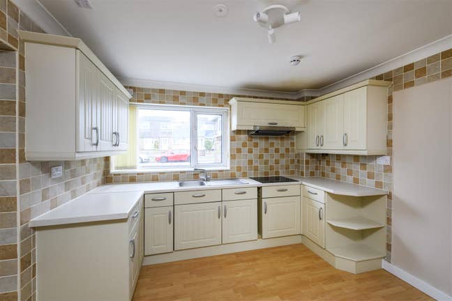High Standard En-Suite Bedrooms in Solihull Main Photo