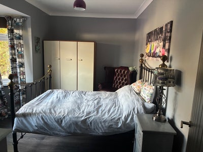 Lovely double room in a shared bungalow Main Photo