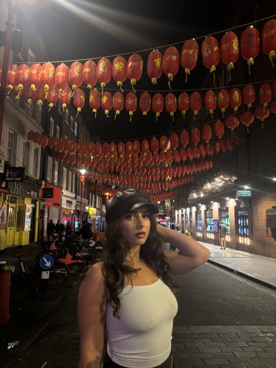 Young professional looking for a double room in SW Main Photo