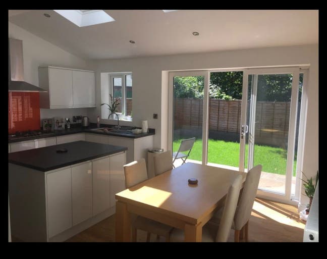 Double room: Big ol' house with a 10/10 housemate Main Photo