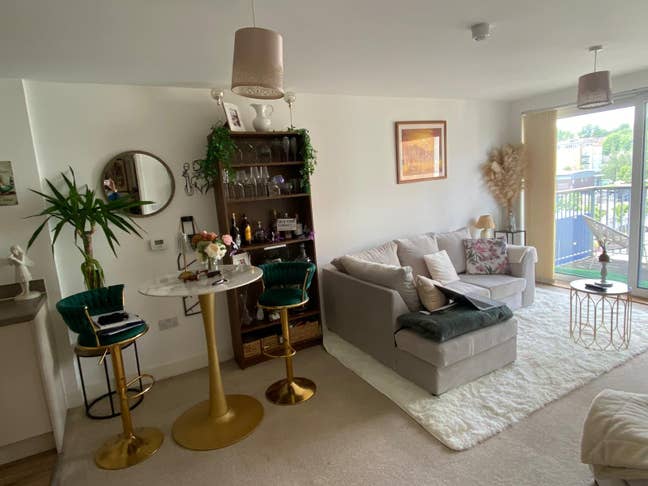 Double room on the estuary Main Photo