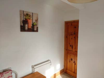 Single room to rent Main Photo