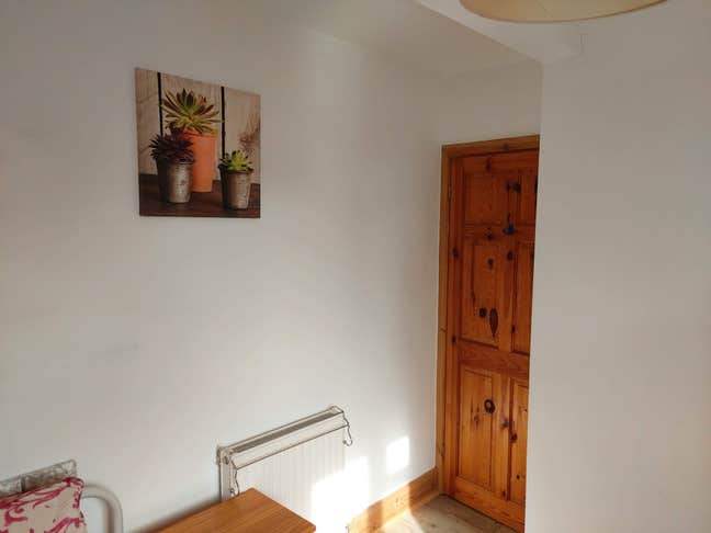 Single room to rent Main Photo