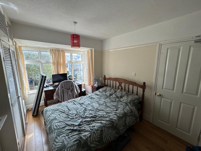 Double Room | Prime Location | All Bills Included Main Photo